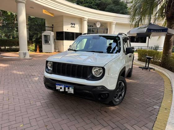 JEEP RENEGADE 1.8 16V FLEX 4P AUTOMÁTICO JEEP RENEGADE 1.8 16V FLEX 4P AUTOMÁTICO